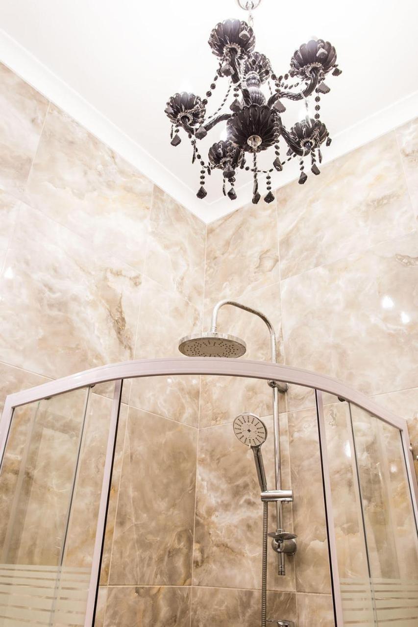 Hotel Baron Odessa Rom bilde