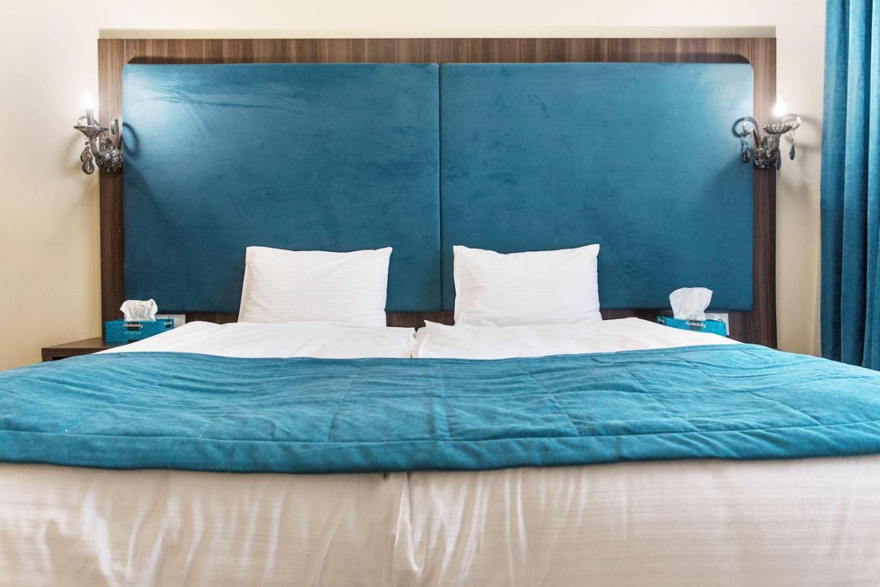 Hotel Baron Odessa Eksteriør bilde